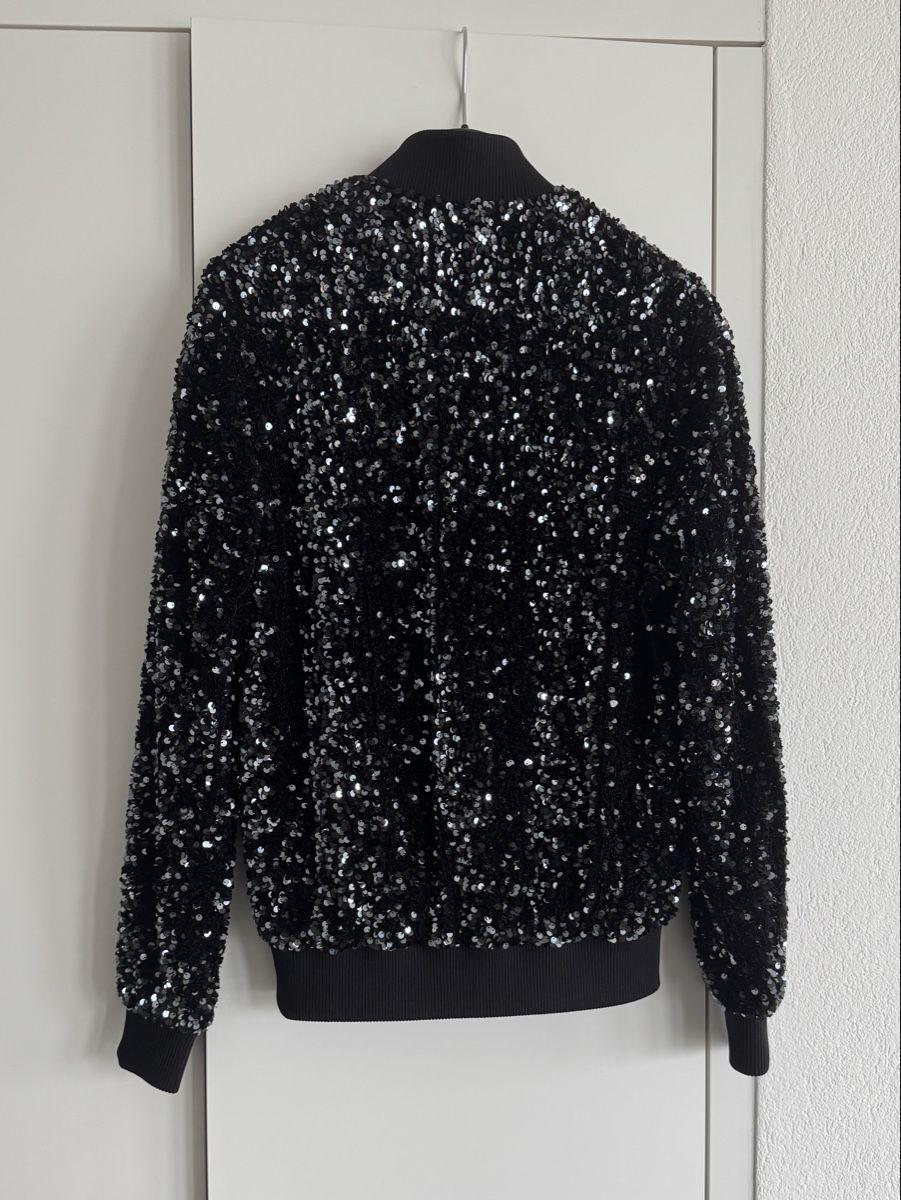 Zara Giacche: Beautiful Zara bomber jacket with sequins – Nuovo (secondo la descrizione) da Dübendorf venduto da fra_h2bp 1