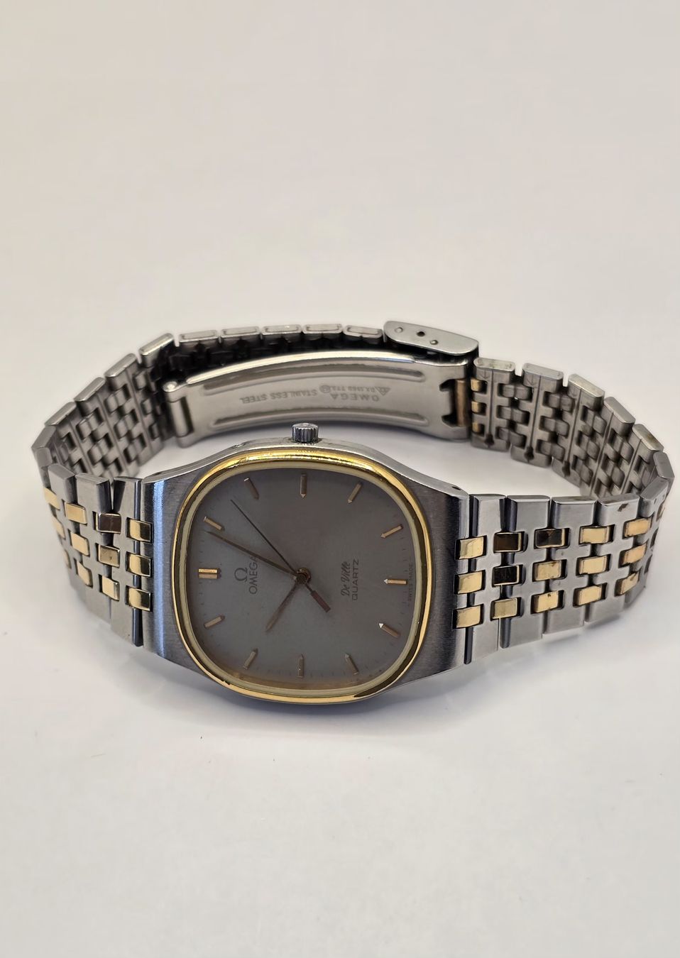 Omega Orologi: Omega De Ville Thin Quartz 32,8mm – Usato da Minusio venduto da AGSuhren 5