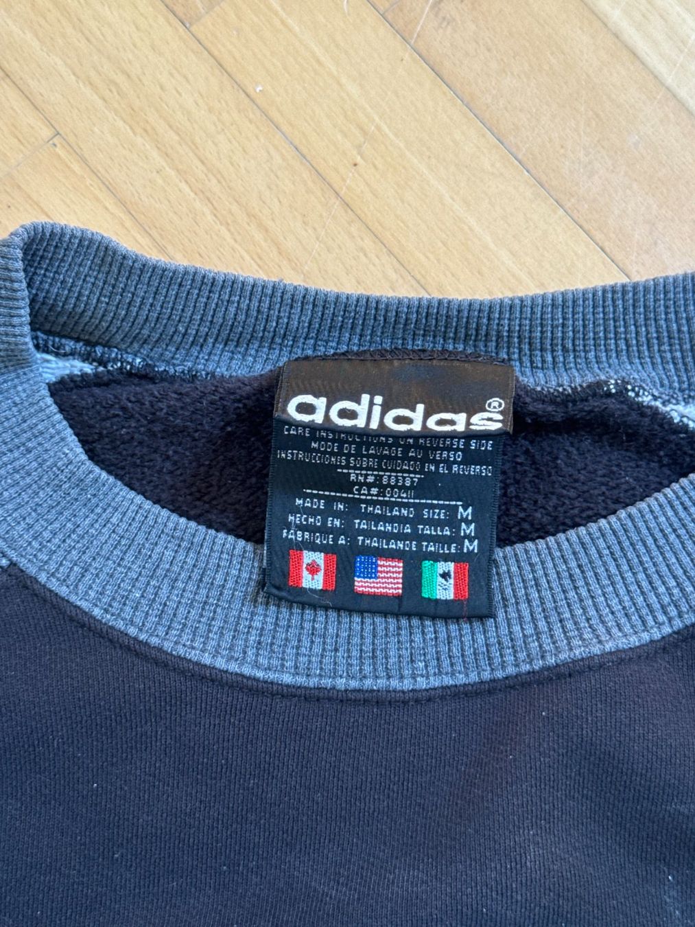 Adidas Maglioni & Felpe: Adidas Vintage Collegestyle Pulli, Grösse M – Usato da Riedikon venduto da rob_7dj6 1