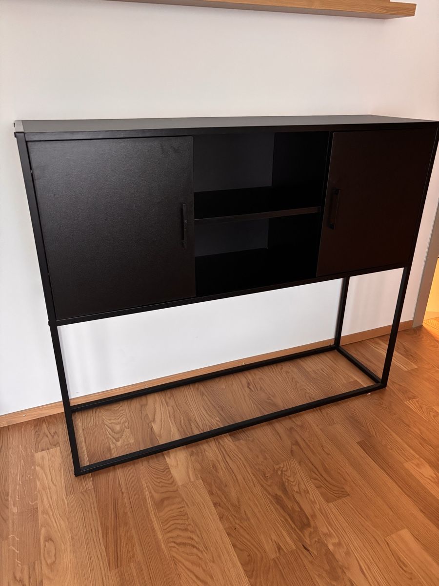 Cassettiere: Sieboard schwarz – Usato da Luzern venduto da jsc_vp26