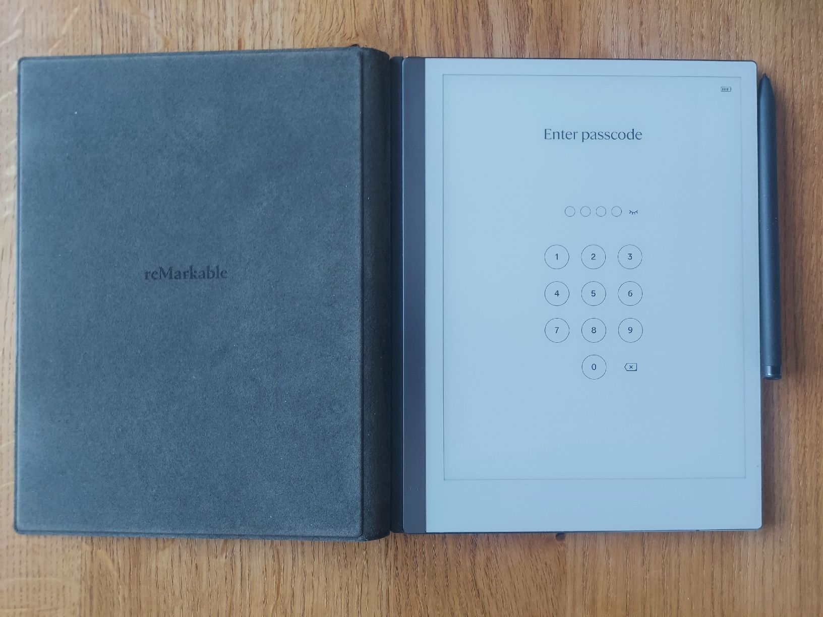 reMarkable Tablet PC: reMarkable 2 E-Ink Tablet, Set inkl.Stift und Folio – Gebraucht aus Brunnen von Cro_S 1