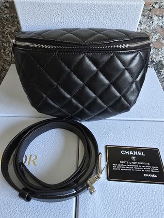 Chanel Gürteltasche, Schwarz, Leder neu!
