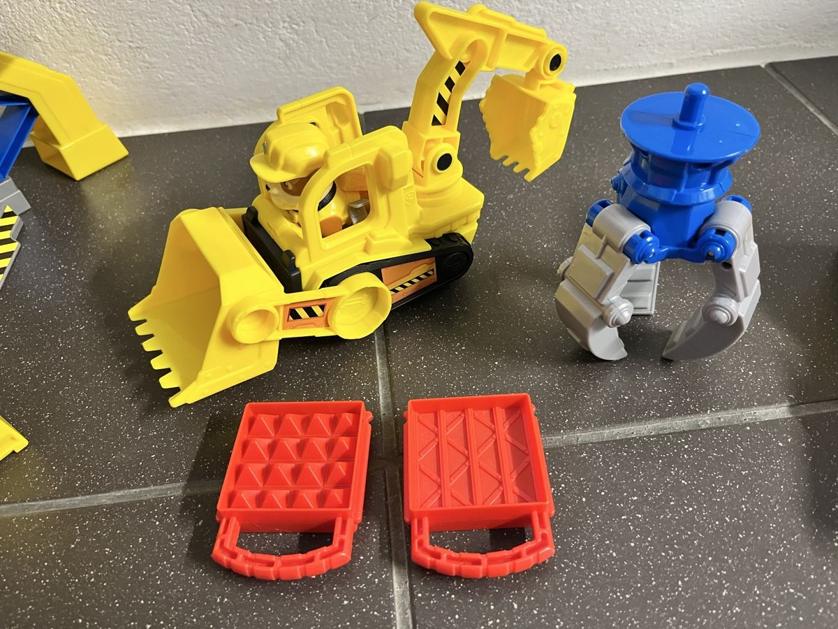 Giocattoli: Rubble & Crew Bauset, Kran, Bagger, Kinetischer Sand, Top! – Usato da Brienz BE venduto da wederno01 2