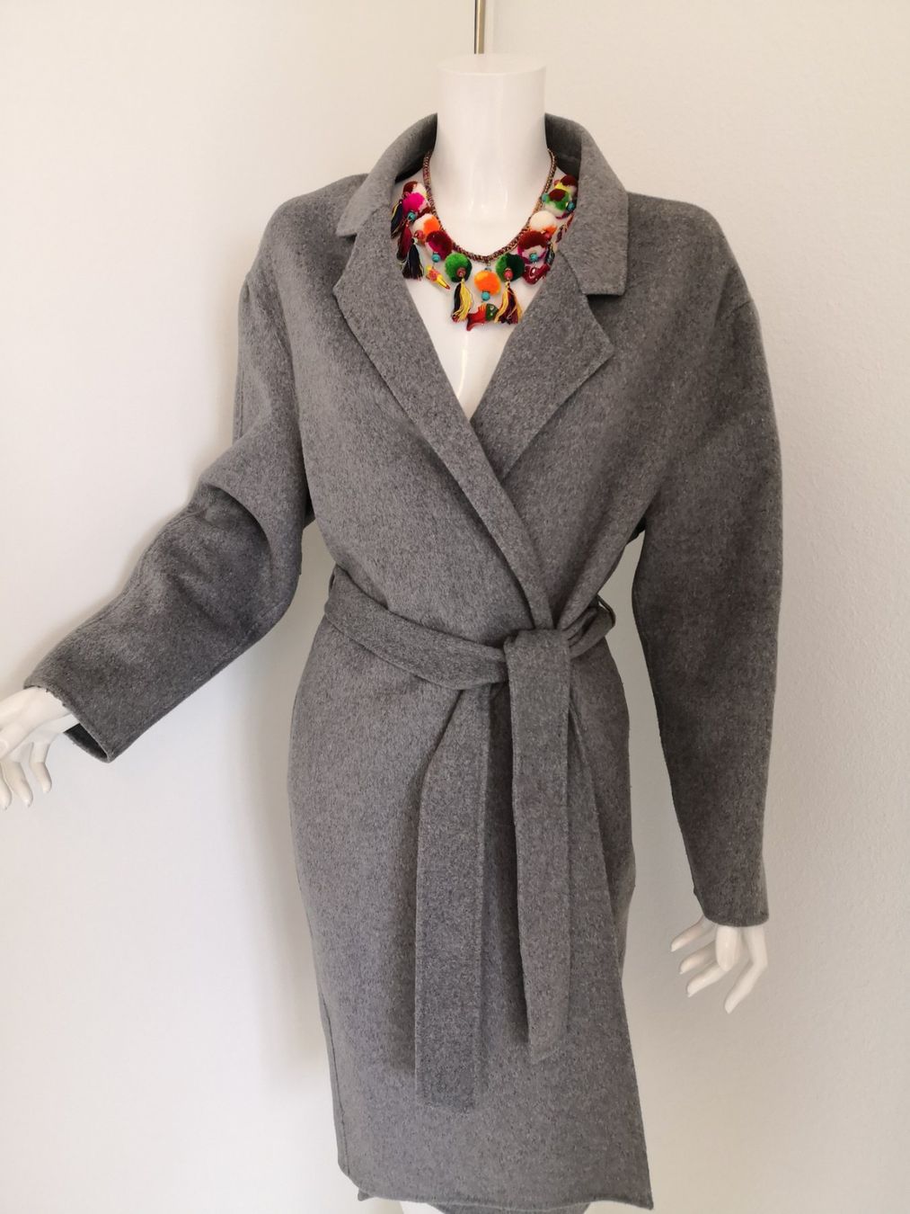 Mango Mäntel: 🤩MANGO SUIT WOLLBLEND-MANTEL MIT GÜRTEL HELLGRAU – Neu (gemäss Beschreibung) aus Olten von Naja-Twins-Twins 5