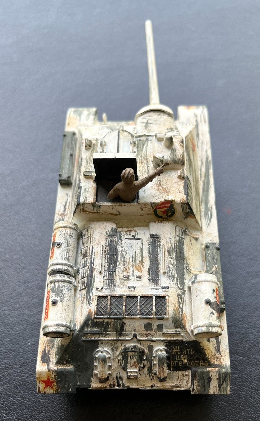 Kit di modellismo & Modellini statici: 1/48 Sowjetischer Panzer  SU-85  WW II – Usato da Küsnacht ZH venduto da Koluk 3