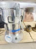 Elektrische Saftpresse Citrus Press Pro Edelstahl Entsafter