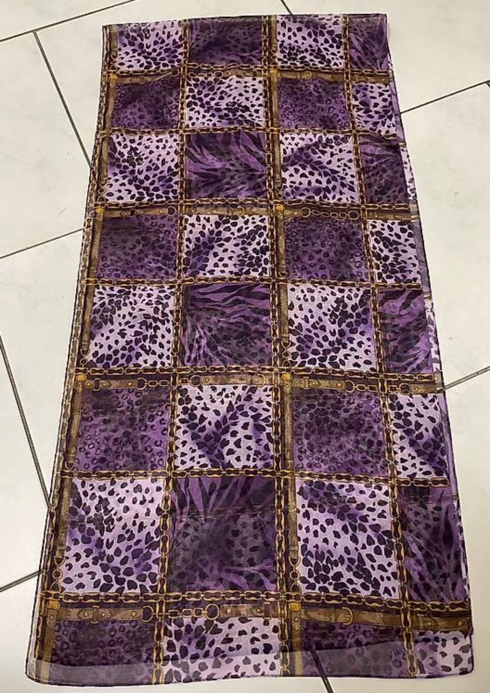 Foulard & Sciarpe: Schal Animal Print – Usato da Basel venduto da tif_m2h6