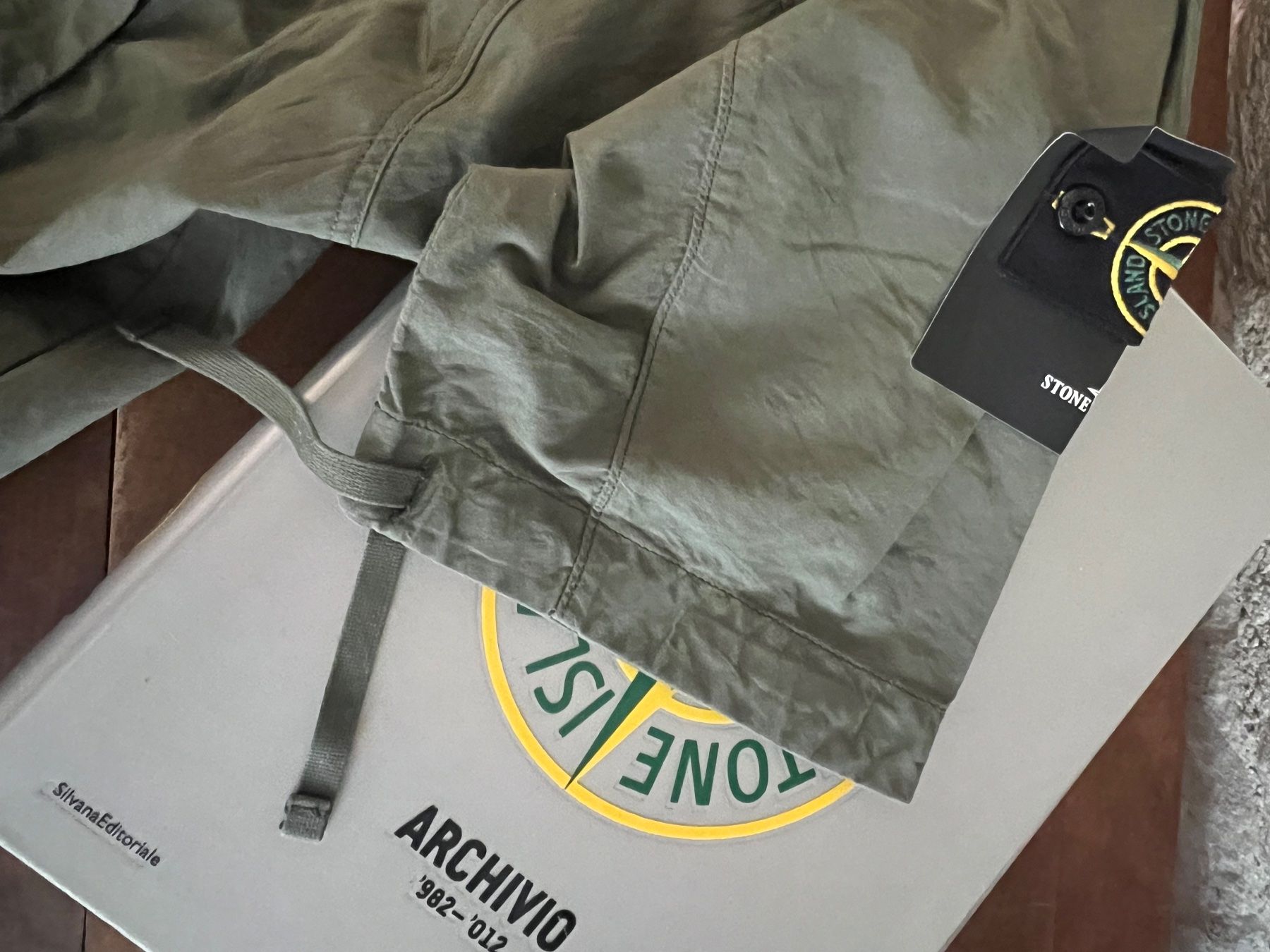 Stone Island Giacche: Stone Island Shirt – Nuovo (secondo la descrizione) da Zürich venduto da Realvintagesale 1