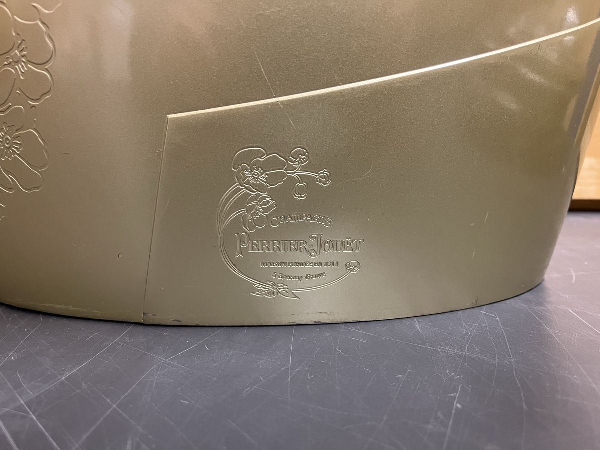 Altro: Perrier Jouet Champagner Kühler – Usato da Dittingen venduto da Cervolino77 1
