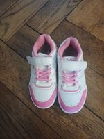 Turnschuhe Grösse 29 von Vty