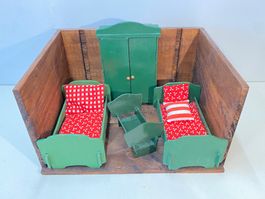 Vintage Puppenstube, Puppenhaus mit 4 Tlg. Möbel und Zübehör