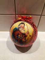 Grosse Weihnachtskugel aus Pappmaché mit Nikolaus-Motiv