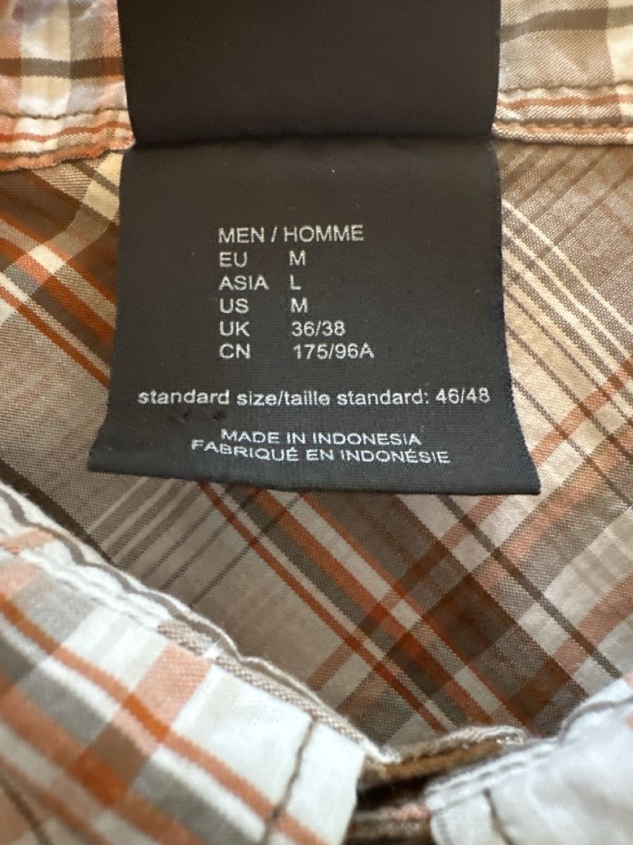 Jack Wolfskin Camicie: Jack Wolfskin Herren Kurzarm Hemd Gr. M  – Usato da St. Gallen venduto da mai_2lcj 3