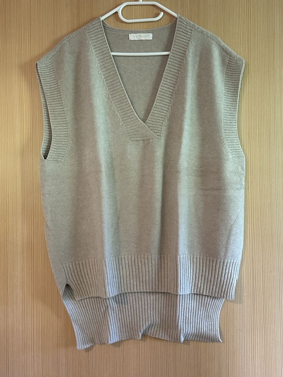 Maglioni & Felpe: Neuer Pullunder von ital. Designer Gr. 52 beige weiche Quali – Nuovo (secondo la descrizione) da Ardez venduto da 2004ankek 1