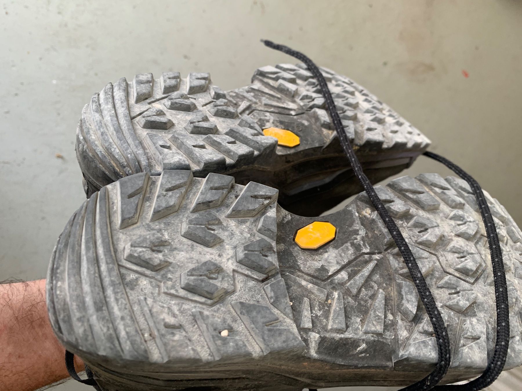 Lowa Herrenschuhe: Lowa Herrenwanderschuh GTX 43.5 – Gebraucht aus Rossiniere von mar_h9d6 3