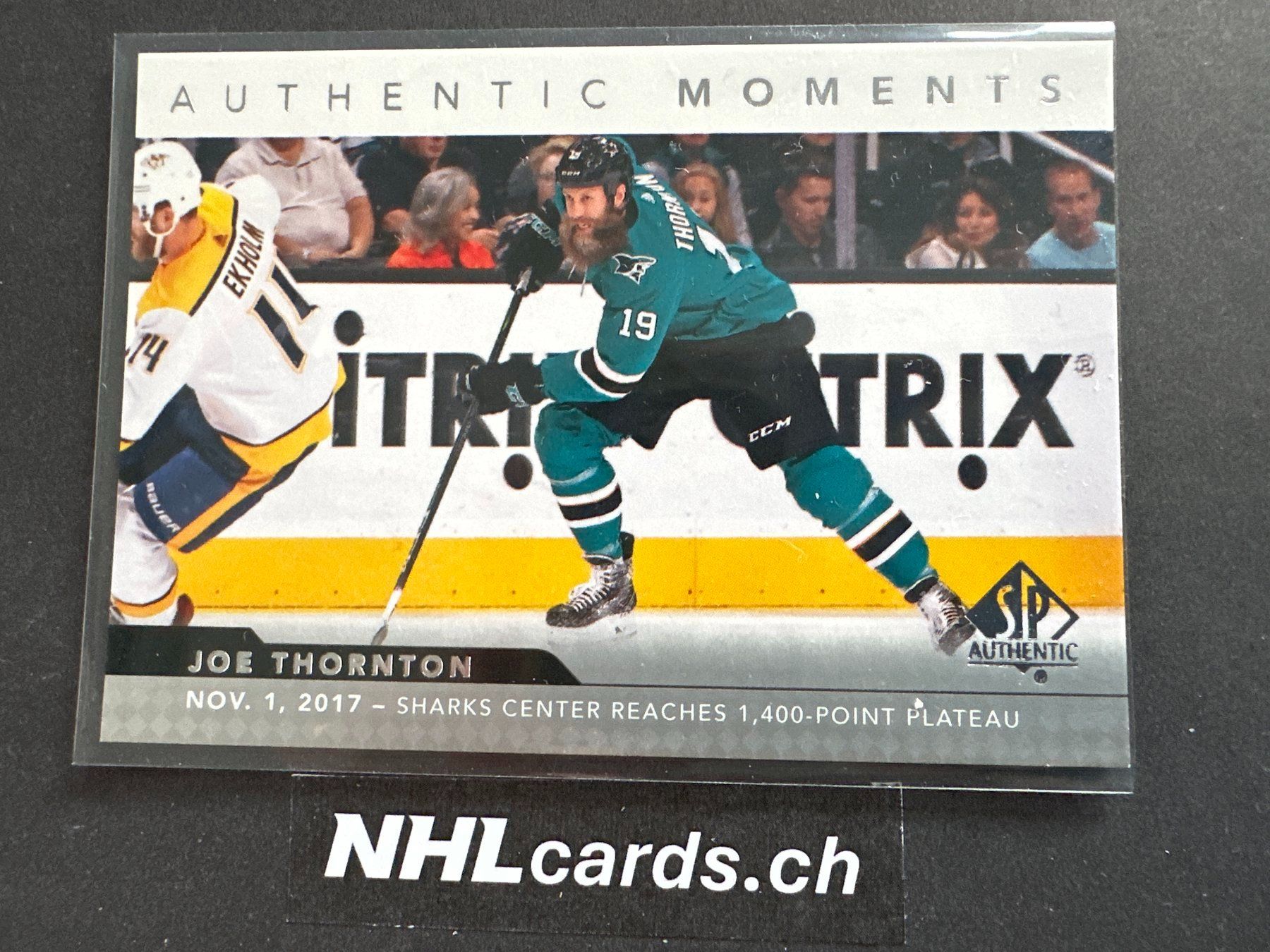 NHL Carte collezionabili: Joe Thornton NHL Authentic Moments Insert Card – Usato da Belp venduto da nhlcards.ch