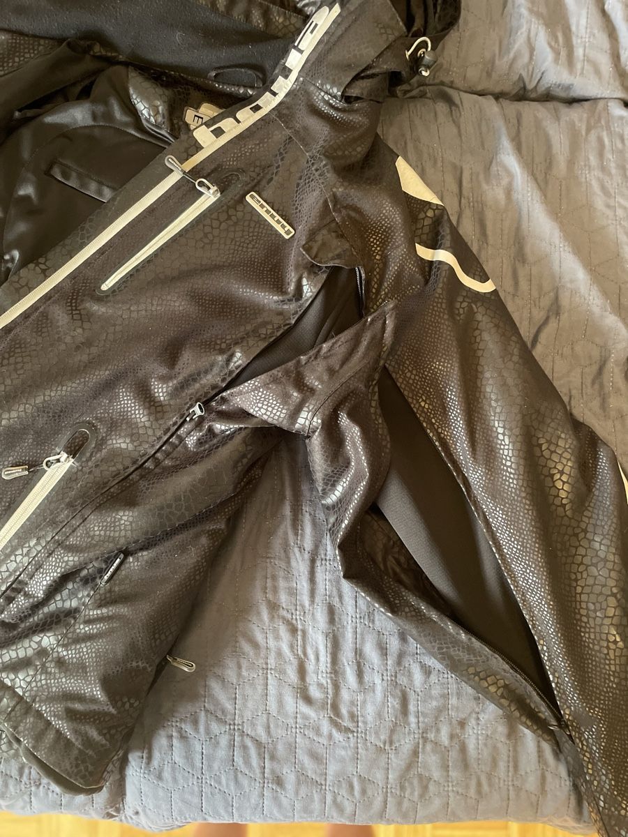 Giacche: Motorradjacke – Usato da Niederurnen venduto da Castash 5