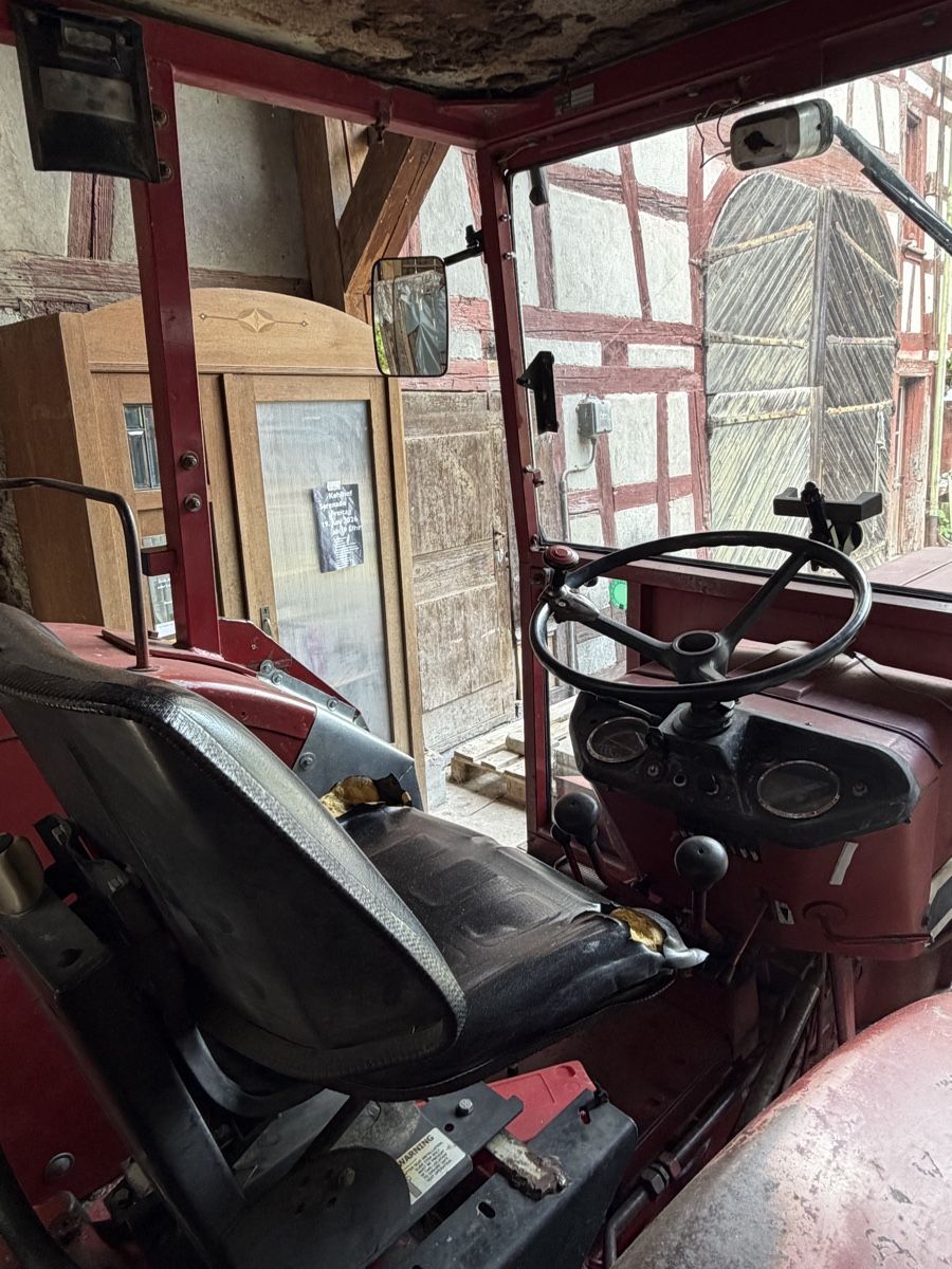 IHC Trattori: TRAKTOR IHC 633 Bj. 1984 – Usato da Bottighofen venduto da Trompetchen 4