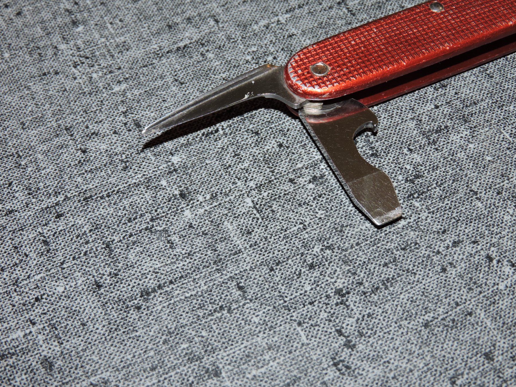 Schweizer Armee Coltelli tascabile: Militär Taschenmesser Sackmesser 1964 – Usato da Neuenkirch venduto da tomtom72111 1