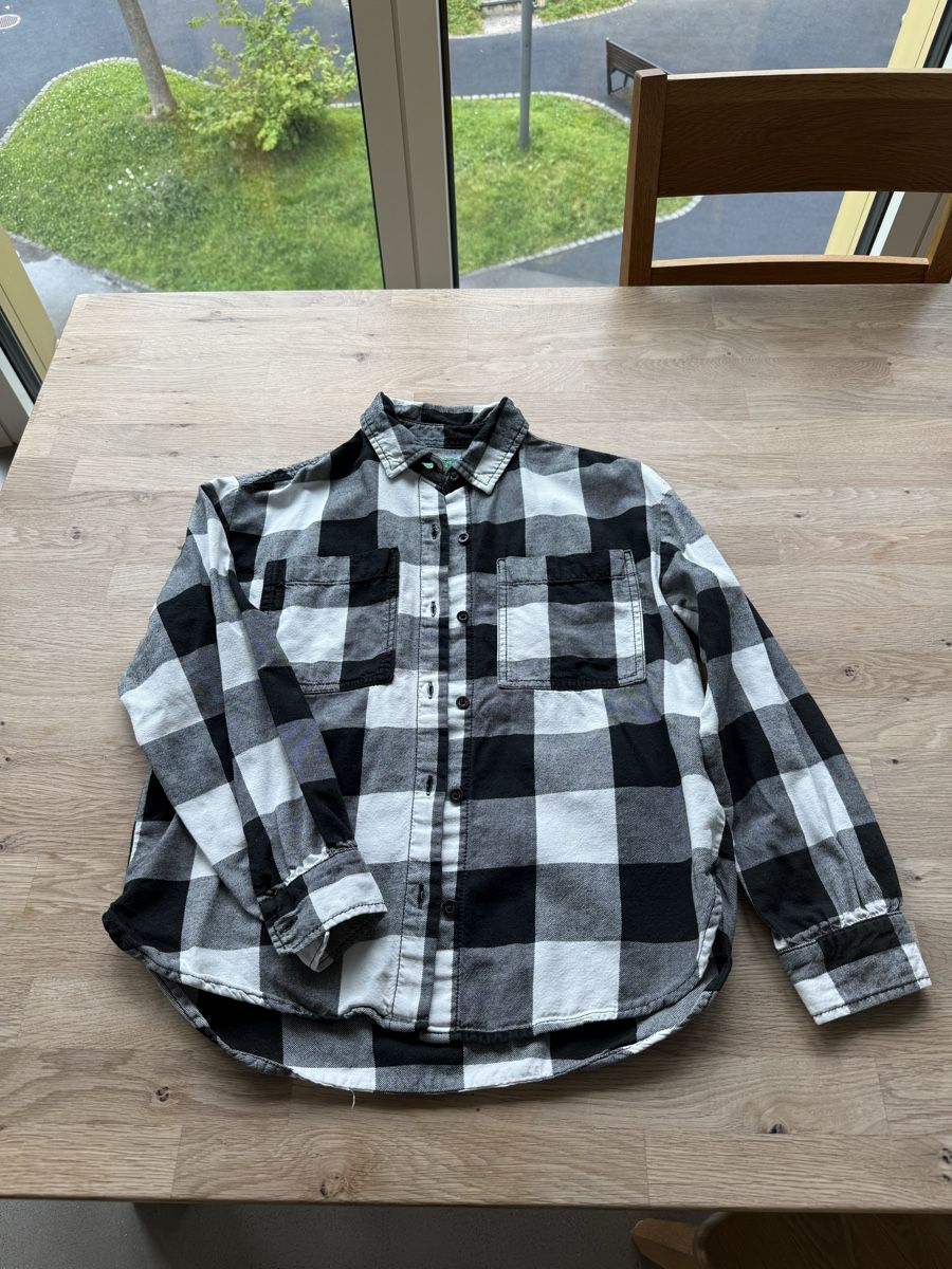 Benetton Camicette, T-shirt & Top: Kariertes Benetton Hemd – Usato da Luzern venduto da nad_nf8f