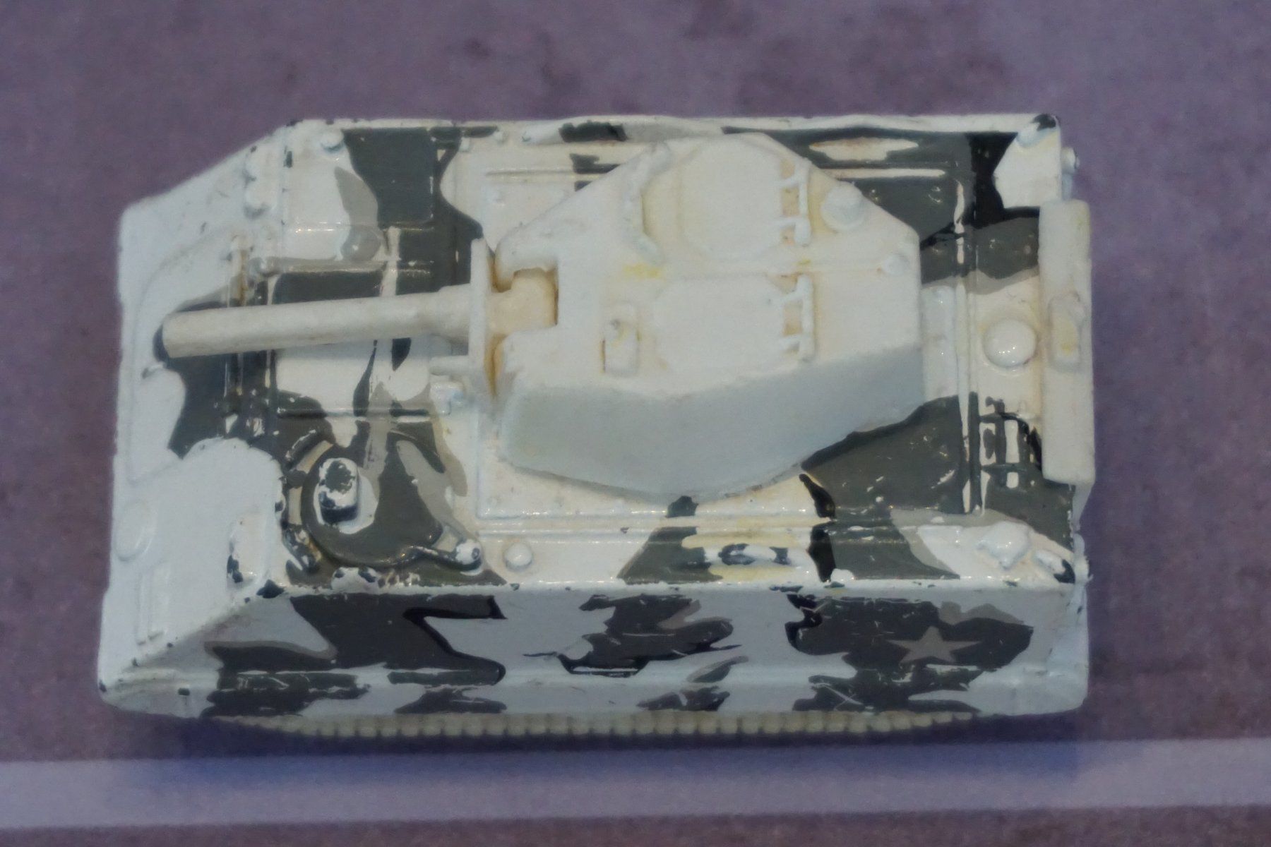 Hot Wheels Voitures modèles: HotWheels Command Tank ALT COOL !!!!!!!!!!!!!!!!!!!! – D'occasion à Reiden par Doppeldecker69 5