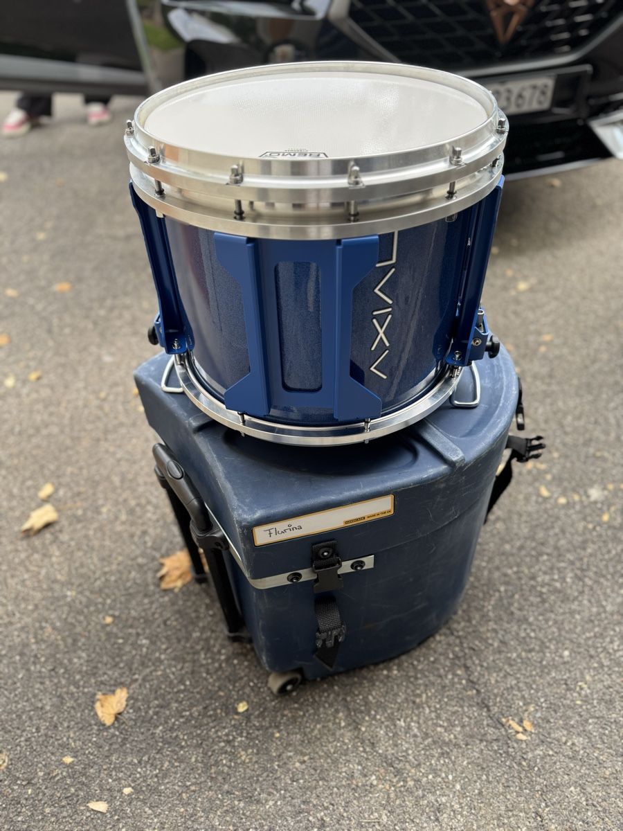 Strumenti musicali: Top Marching Snare Drum AXIAL, blau! – Nuovo e nell'imballaggio originale da St. Gallen venduto da Nipit 1