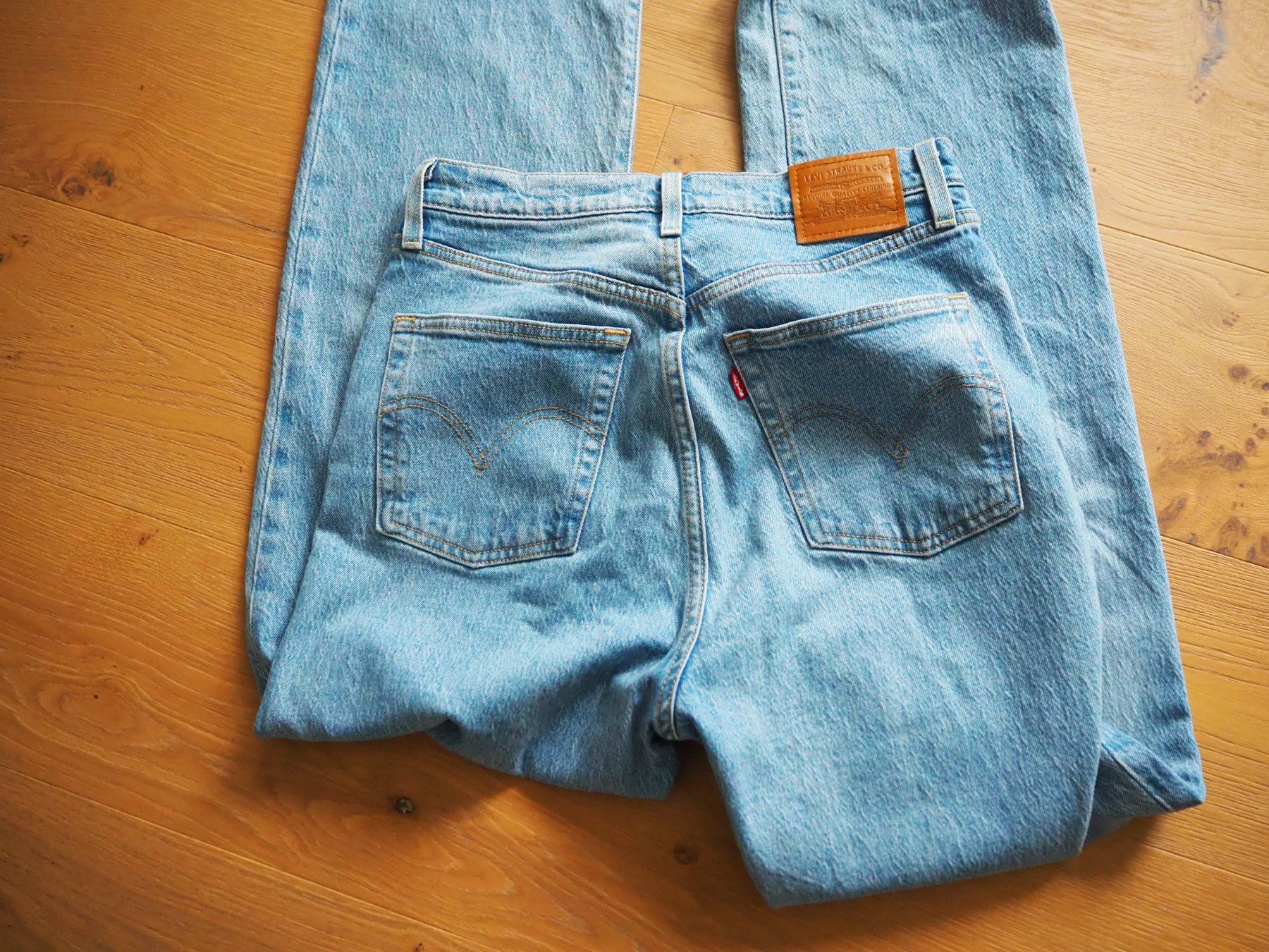 Levi's Jeans: Levis Ribcage Straight Jeans Gr. 29/32 – Usato da Zürich venduto da snowow 3