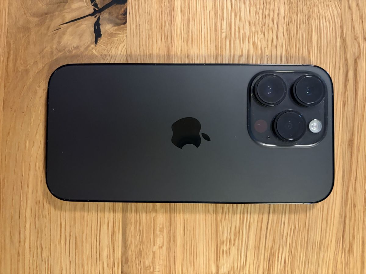 Apple Portables: iPhone 14 Pro, 128 GB, Schwarz – D'occasion à Basel par Zinkzonk 1