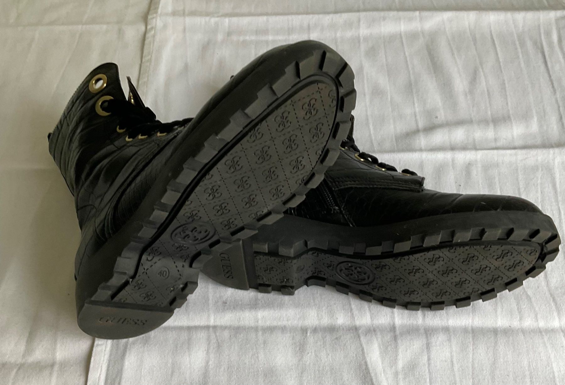 Guess Scarpe da donna: Schnürstiefel Guess – Usato da Amriswil venduto da Chmm1 3