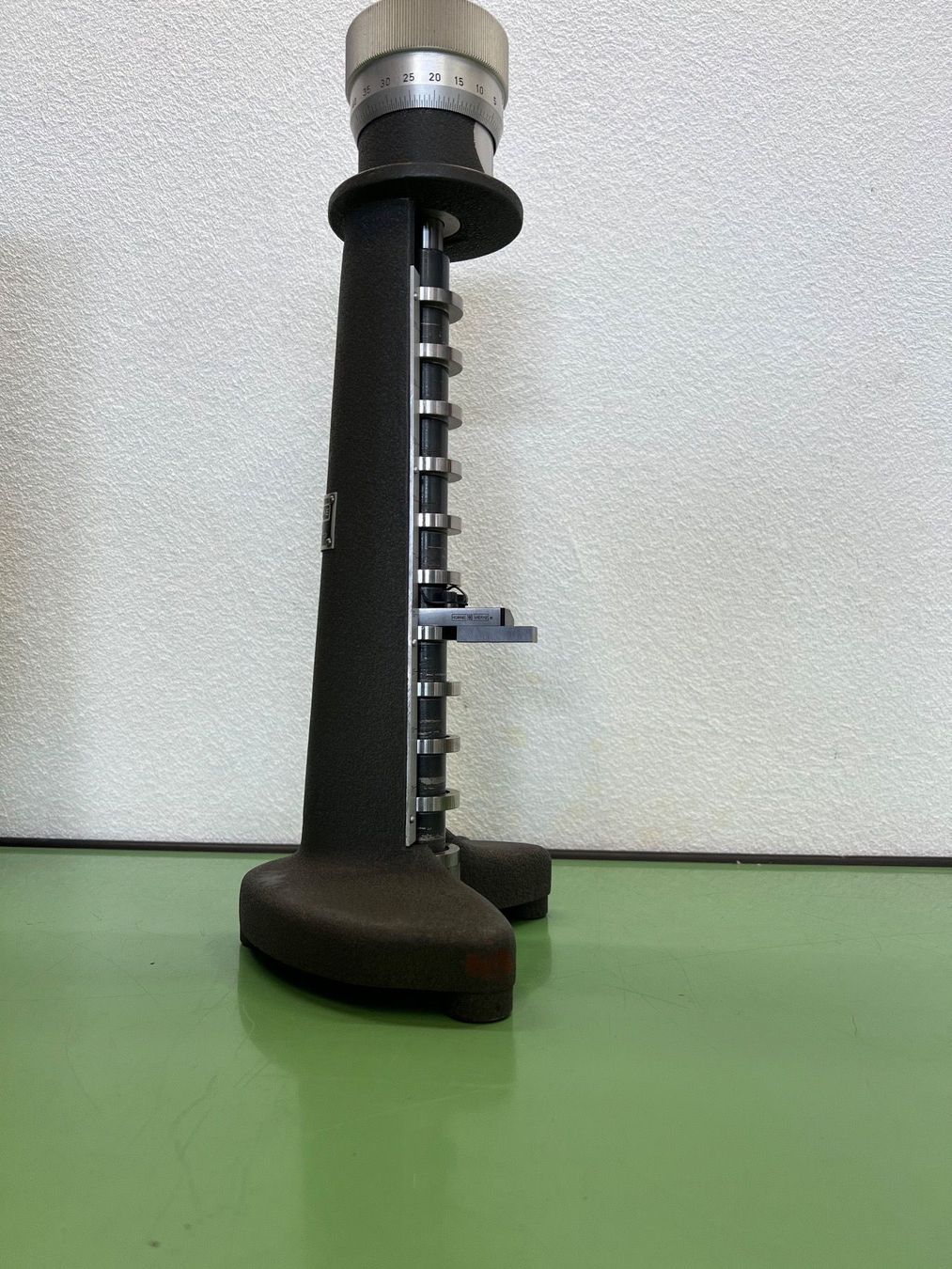 Misurare: Hommel Werke appareil de mesure – Usato da Aarberg venduto da SNMachines 1