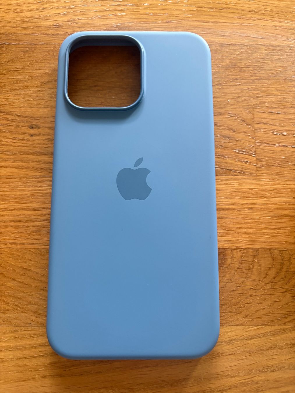 Apple Covers & Schutzfolien: iPhone 15 Pro Max Silikon Case Winter Blue – Neu (gemäss Beschreibung) aus Allschwil von KShing 3