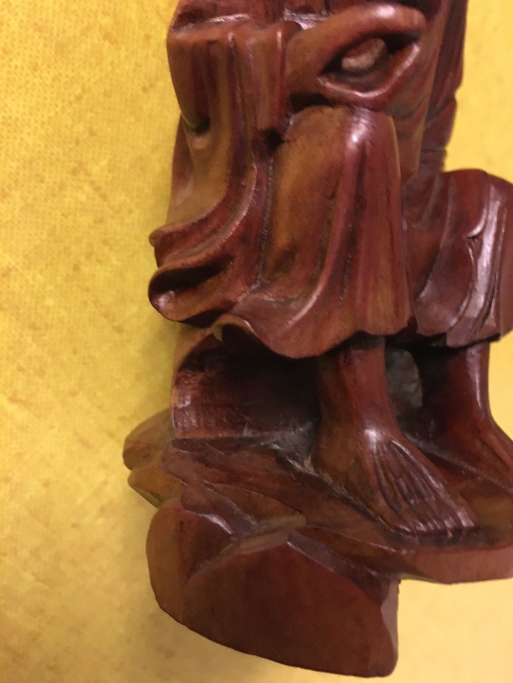 Figuren: Holzfigur,Fein  Handgeschnitzt, Sitzende Mann, Asien – Gebraucht aus Lanzenhäusern von vic63 8