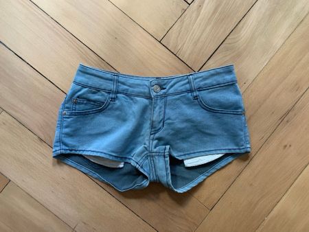 BRANDY MELVILLE - Jeansshorts hellblau