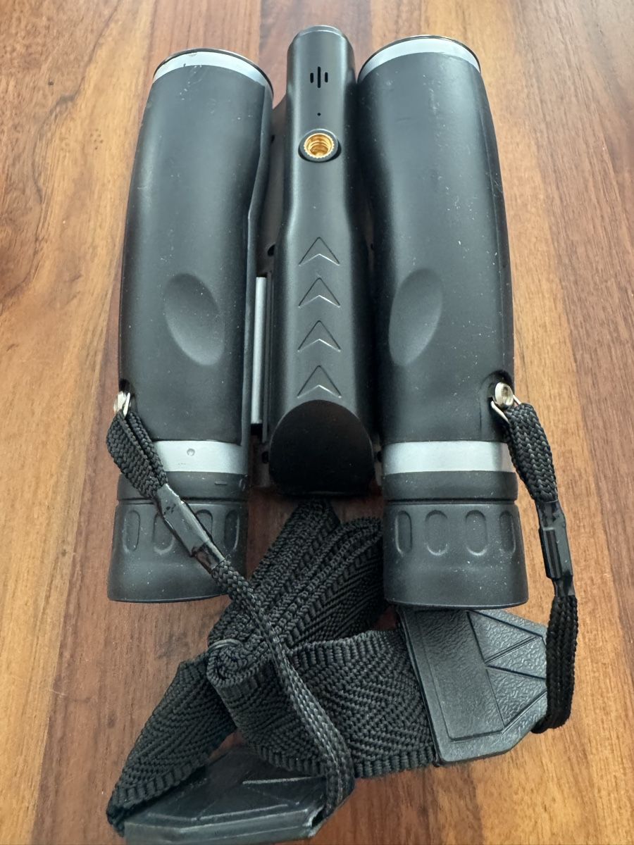 Binocoli: Fernglas mit integrierter Kamera  – Usato da Sursee venduto da TeamBully 3