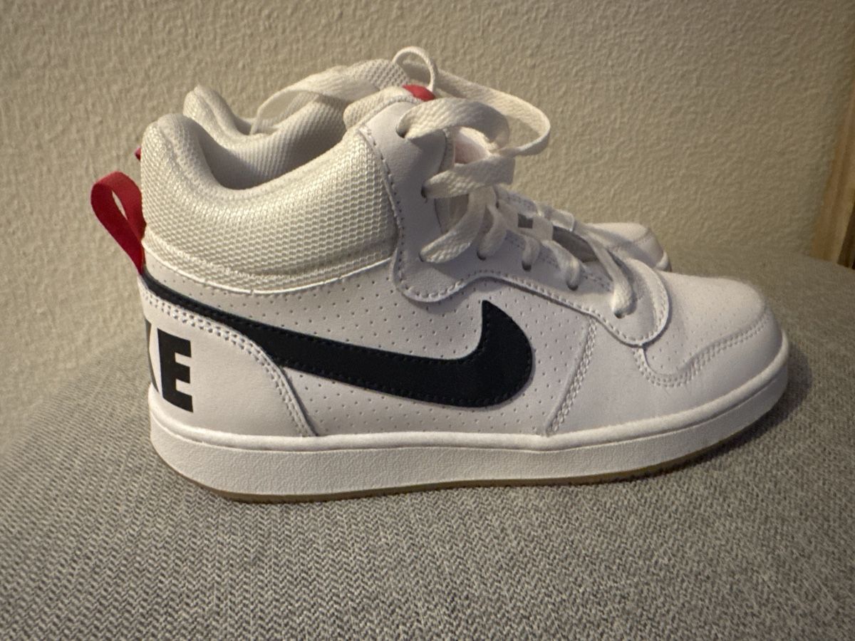 Nike Scarpe da donna: Nike Sneaker Damen – Usato da Kriens venduto da Bergstern86 1