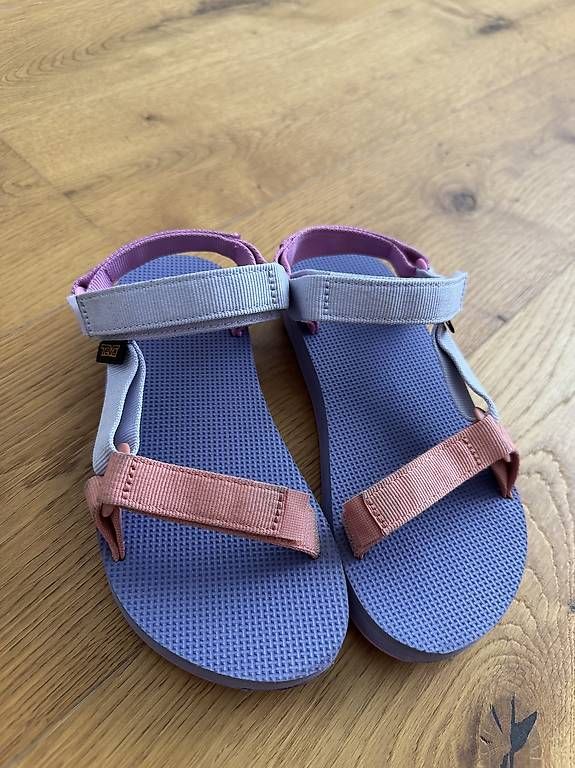 Schuhe für Mädchen: Teva Sandalen – Gebraucht aus Steinach von Kec 1