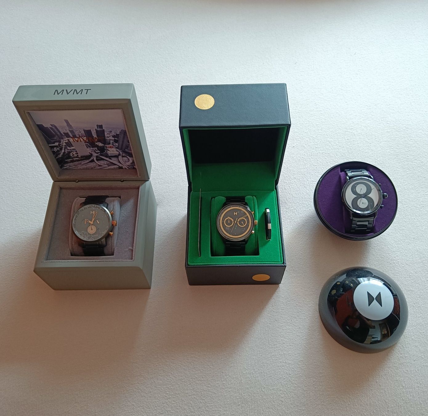 Orologi: MVMT Anniversary Watch Collection – Nuovo e nell'imballaggio originale da Sursee venduto da Smiste