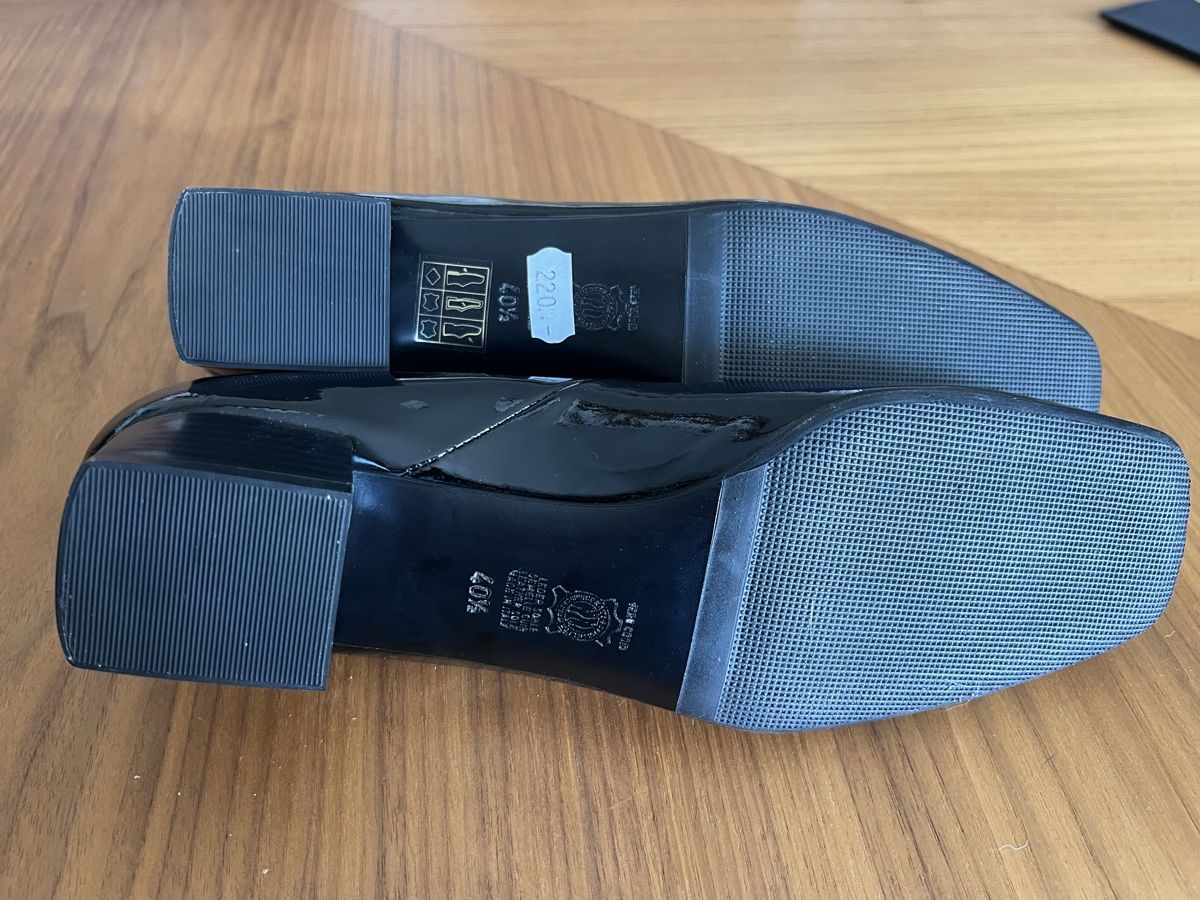Scarpe da donna: Lackleder Schuhe, Schwarz,  gr 40,5 – Nuovo (secondo la descrizione) da Baar venduto da gwe_996p 2