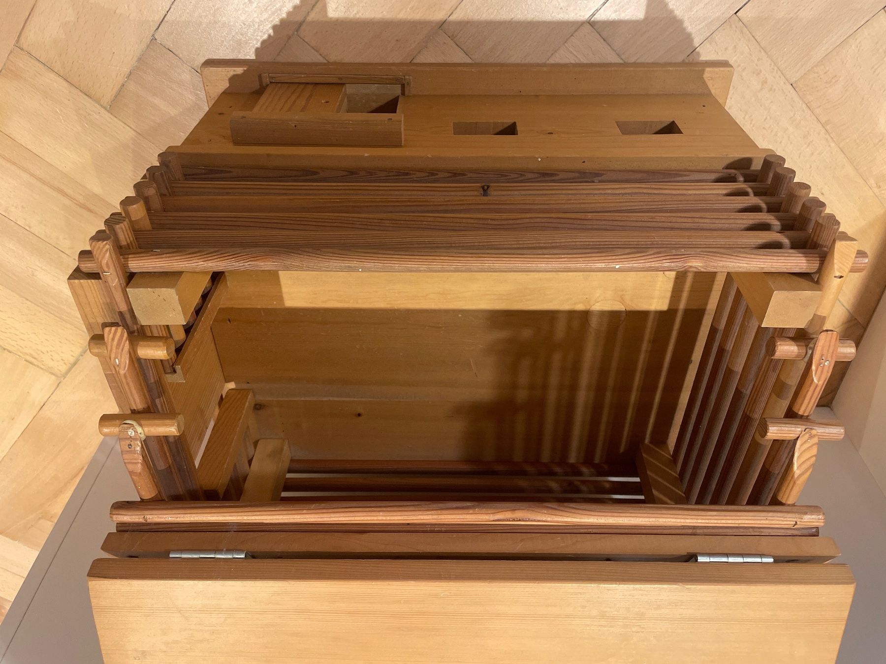 Spielzeuge: Grosser massiver alter Holz Spielstall – Gebraucht aus Frasnacht von GracyStore 1