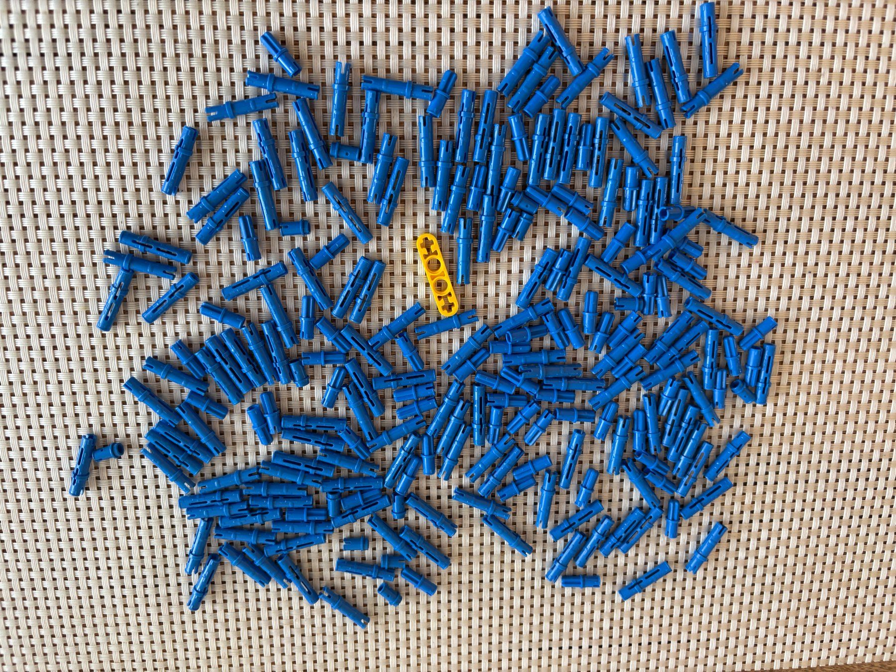 Lego Kit di costruzioni: Lego Technik Pin Stecker Pins blaue LotX – Usato da Buochs venduto da Techtelmechtel