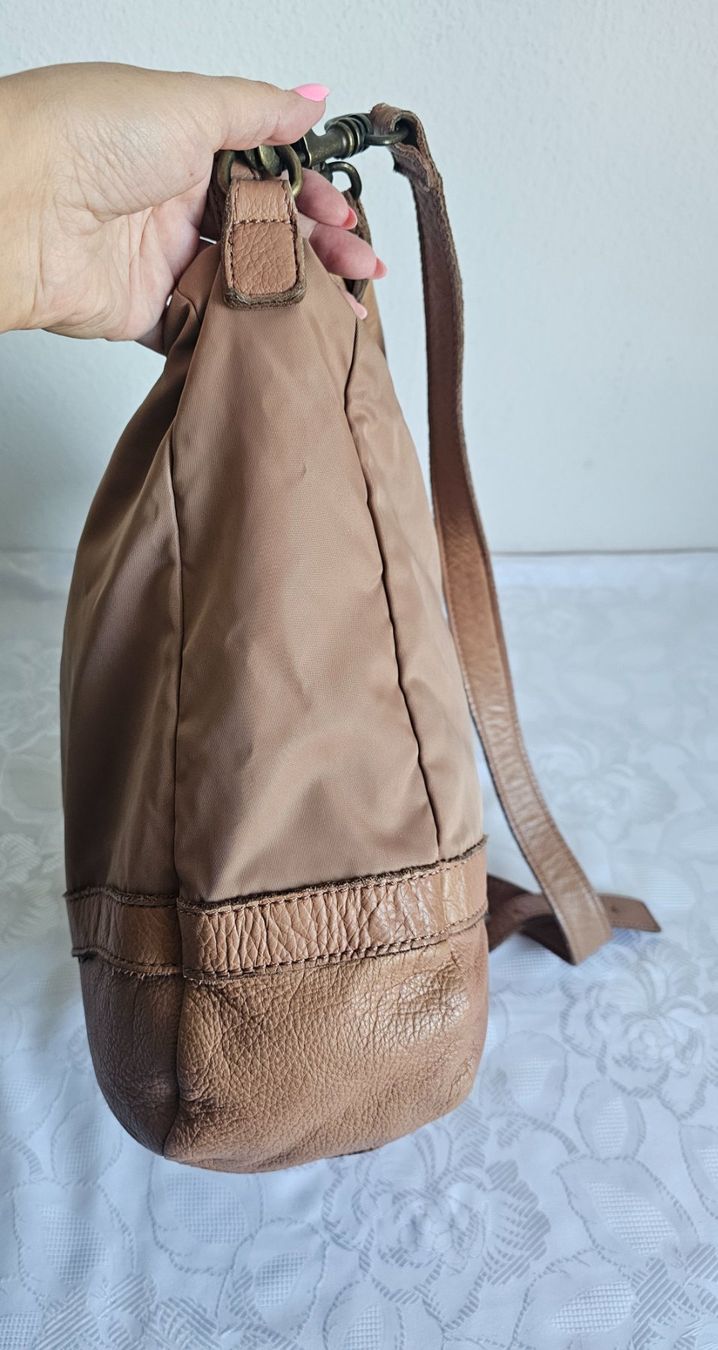 Liebeskind Borse da donna: *LIEBESKIND *Damen Handtasche oder Umhängetasche – Usato da Bronschhofen venduto da Xena37 6
