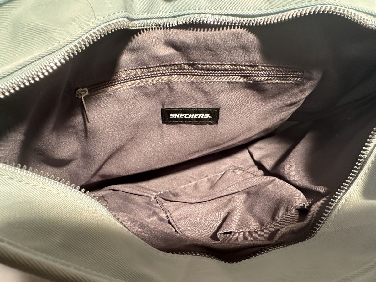 Skechers Taschen: Hellblaue Sketchers Tasche – Neu (gemäss Beschreibung) aus Buchs AG von Amethyst_01 1