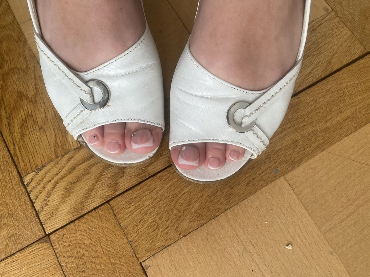 Gabor Damenschuhe: Gabor Sandalen weiss Leder Grösse 37  – Gebraucht aus Zürich von mar_zn2k