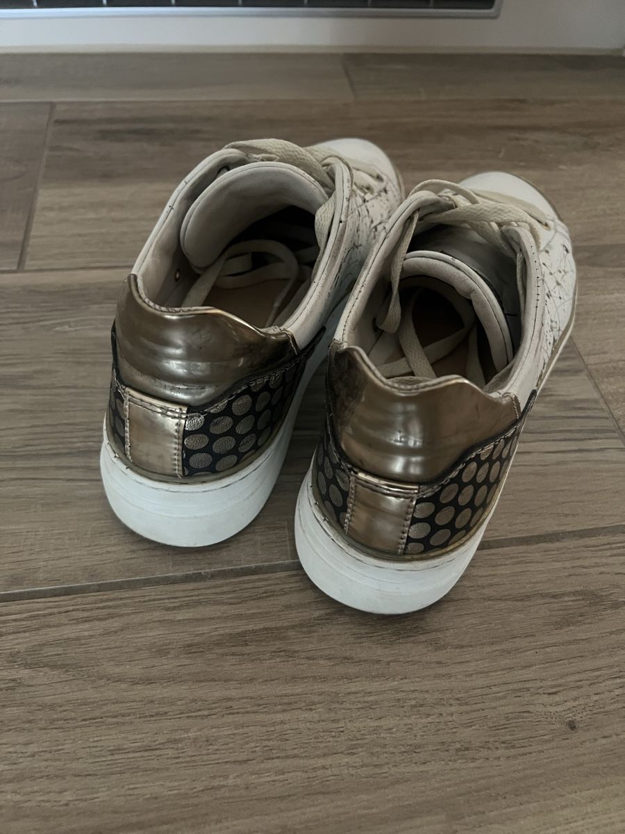 Scarpe da donna: Sneaker Noclaim – Usato da Wallisellen venduto da SKO96 3