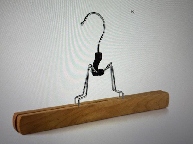 Sonstiger Schmuck: 18 Hosenklemmbügel – Gebraucht aus Biberstein von Lou13lou