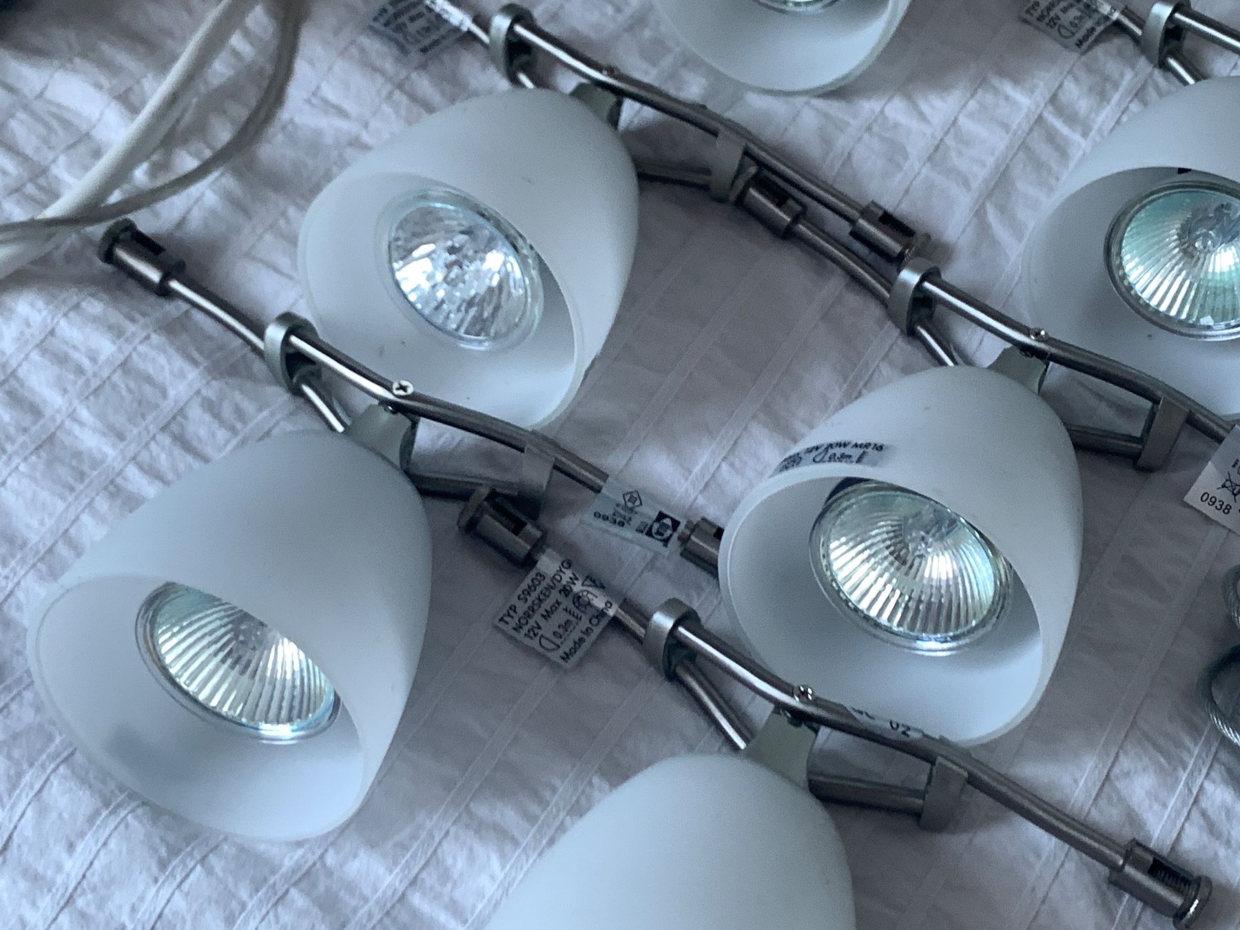 Ikea Lampadari & plafoniere: NORRSKEN Schienenlichtsystem – Usato da Dübendorf venduto da akosbertalot 1