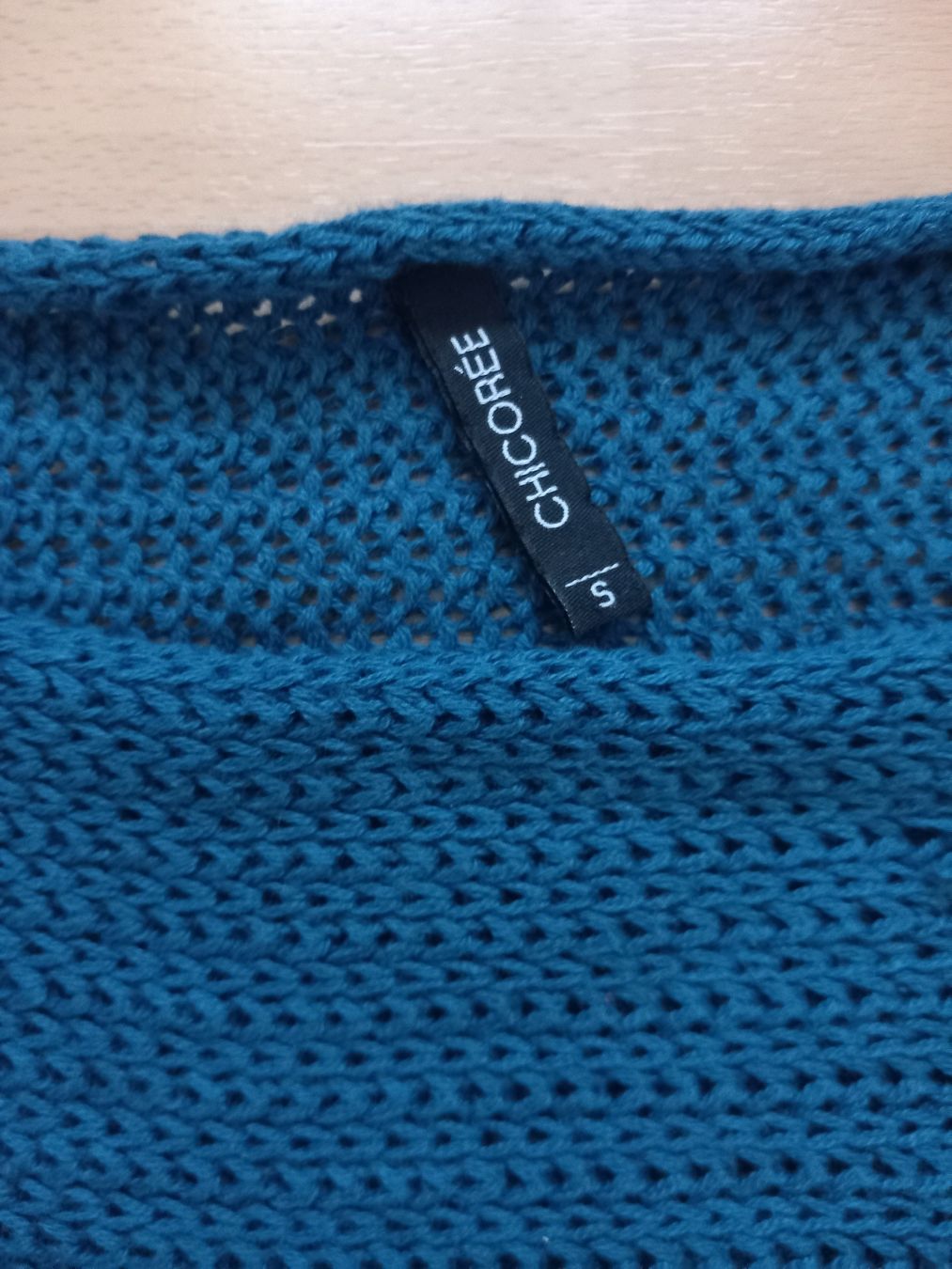 Pullover & Sweatshirts: Pull bleu en maille large Taille S – Gebraucht aus Faoug von per_kp6r 3