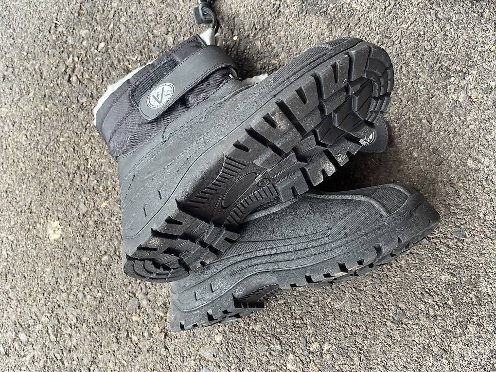 Scarpe da uomo: Botte après ski  T 35 – Usato da Pully venduto da yaa_rm7x 2