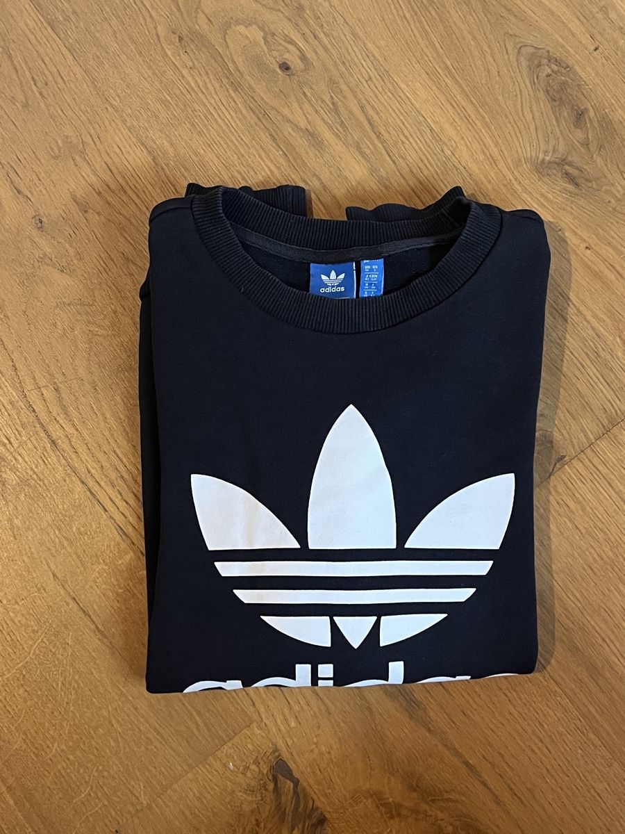 Adidas Pullover & Sweatshirts: Adidas Sweatshirt mit Vintage Look – Gebraucht aus Samedan von K7kgh 5