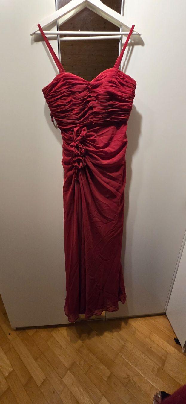 Vestiti: Rot Abendkleid – Usato da dietikon venduto da kar_l26c